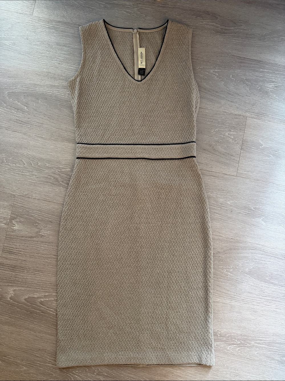 St. John gray Textured V-Neck Sheath Dress with navy Trim